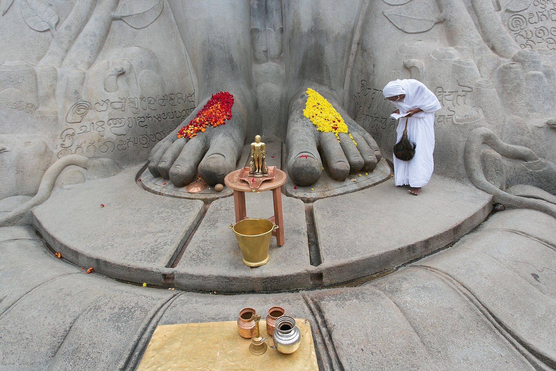 The colossal monolithic statue of Bahubali (Gommateshwara) at Shravanabelagola